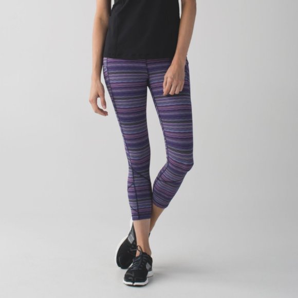 lululemon athletica Pants - Lululemon Pace Rival Crop Space Dye Twist Violet Sz 8